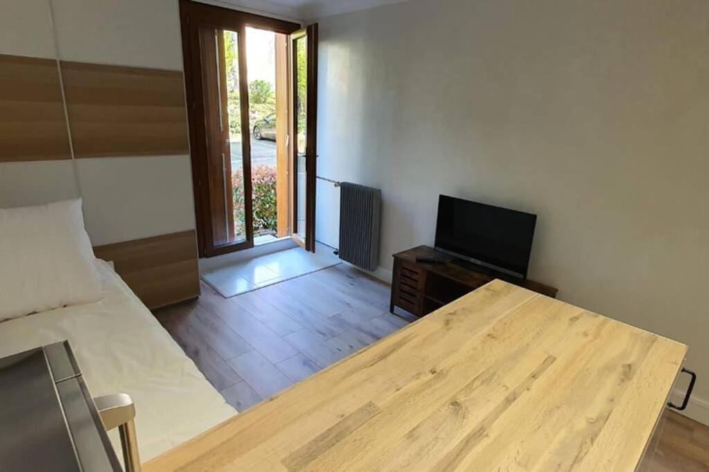 Rambouillet, Studio, Proche Gare Et Chateau 외부 사진